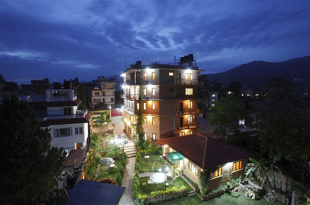 Royal Astoria Hotel Katmandou Extérieur photo