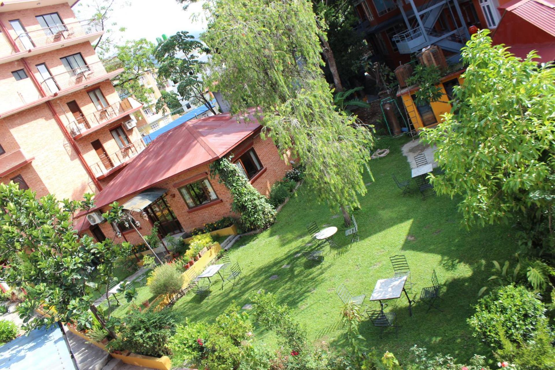 Royal Astoria Hotel Katmandou Extérieur photo