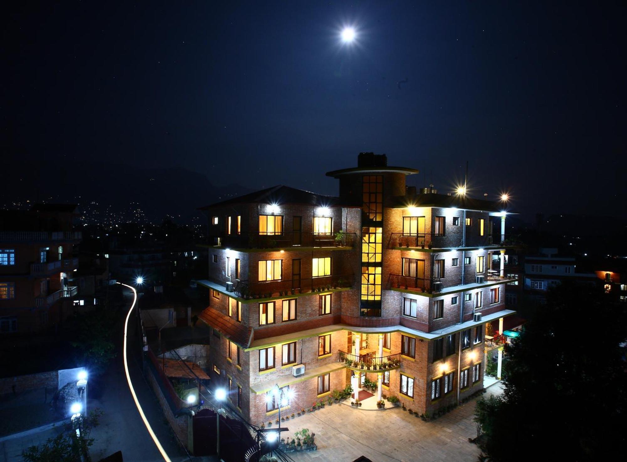Royal Astoria Hotel Katmandou Extérieur photo