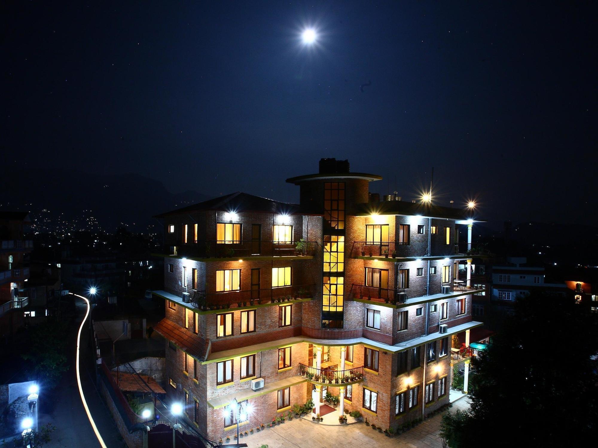 Royal Astoria Hotel Katmandou Extérieur photo