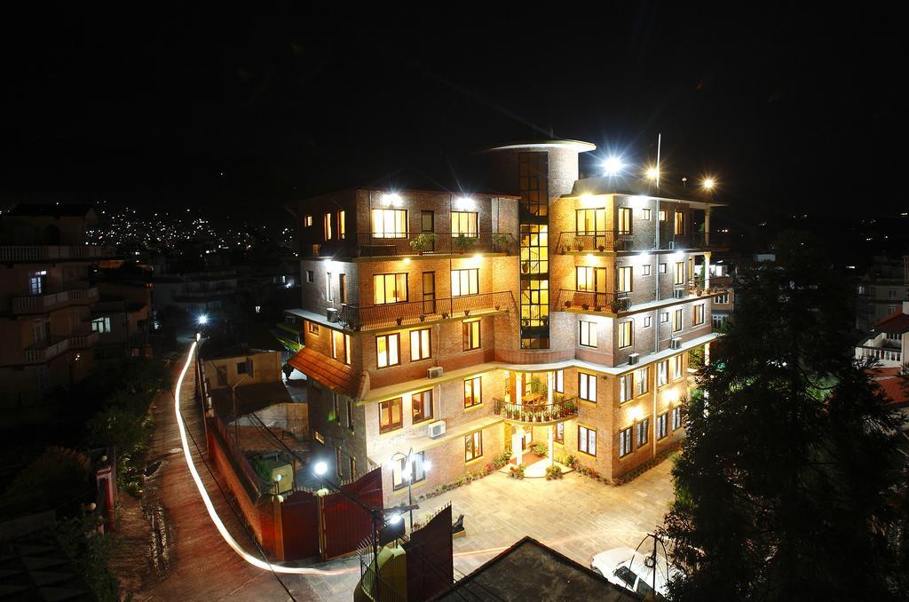 Royal Astoria Hotel Katmandou Extérieur photo